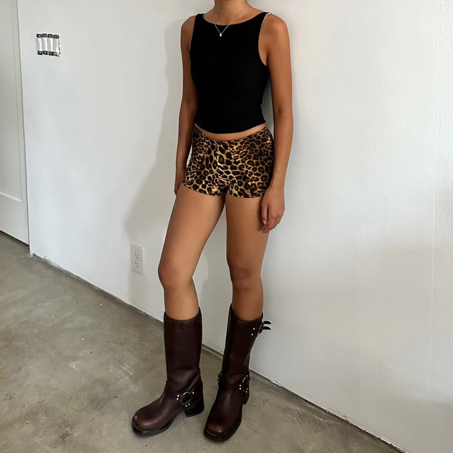 Kiki Shorts in Cheetah